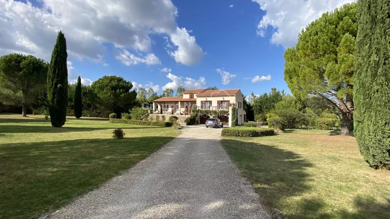 maison 5 pièces 168 m2 à vendre à Saint-Cannat (13760)