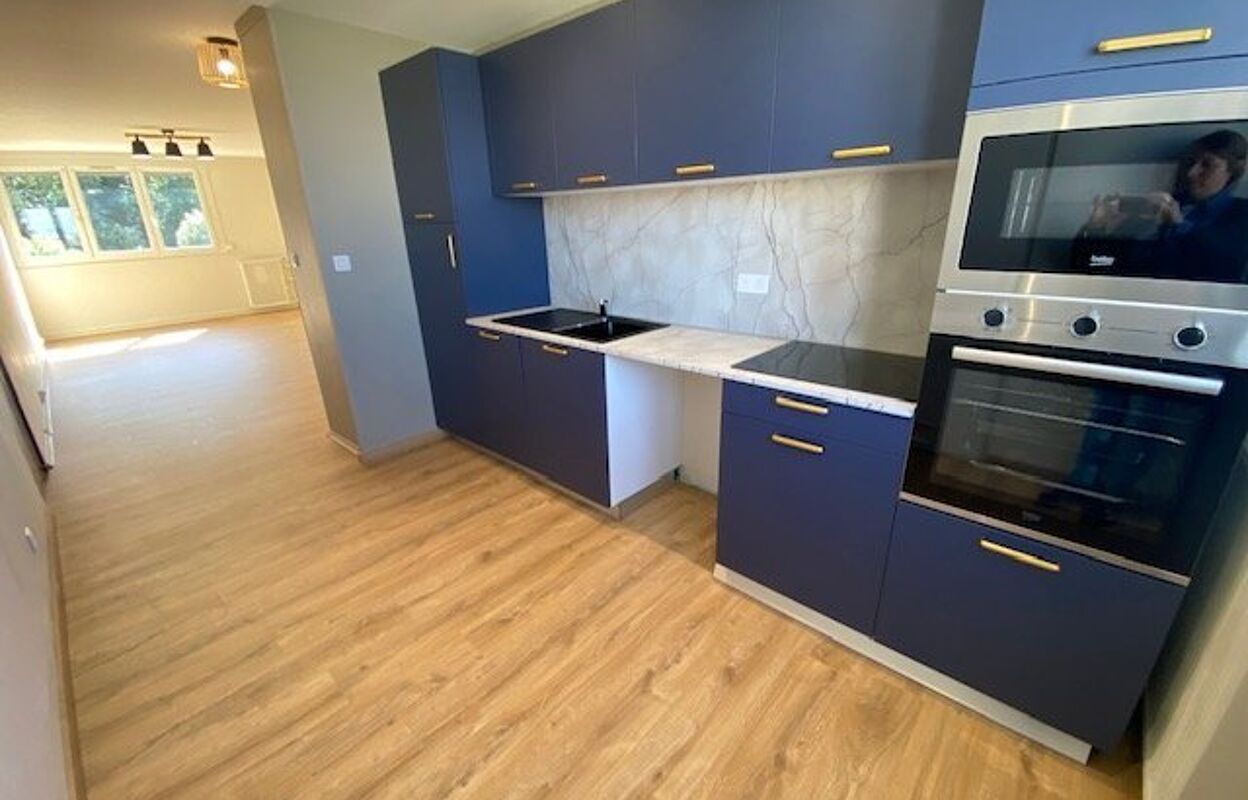 appartement 3 pièces 66 m2 à louer à Saint-Étienne (42000)