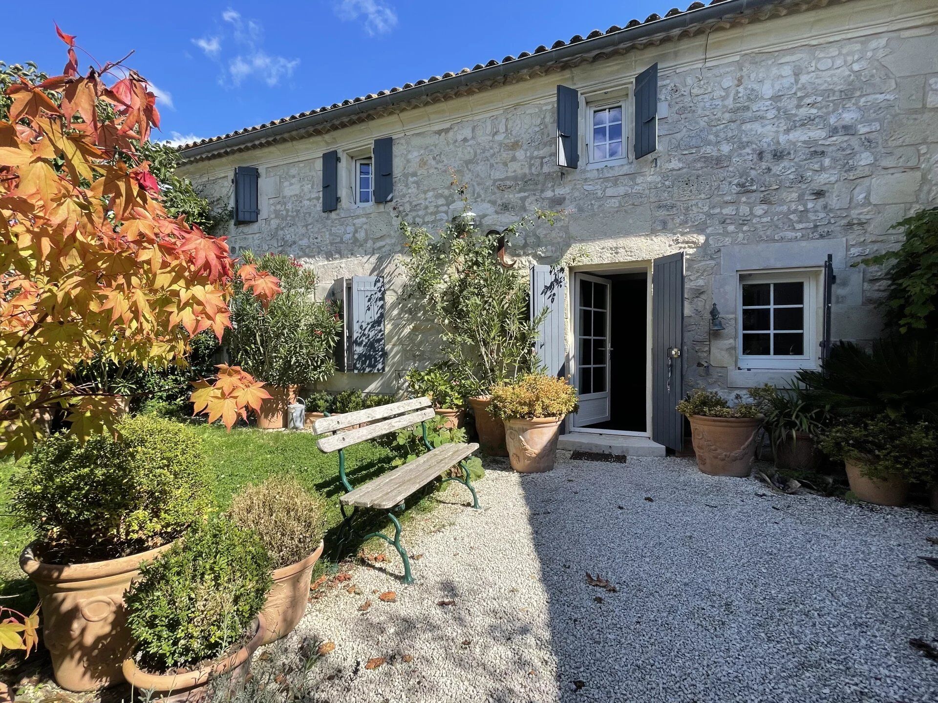 Villa / Maison 7 pièces  à vendre Port-d'Envaux 17350