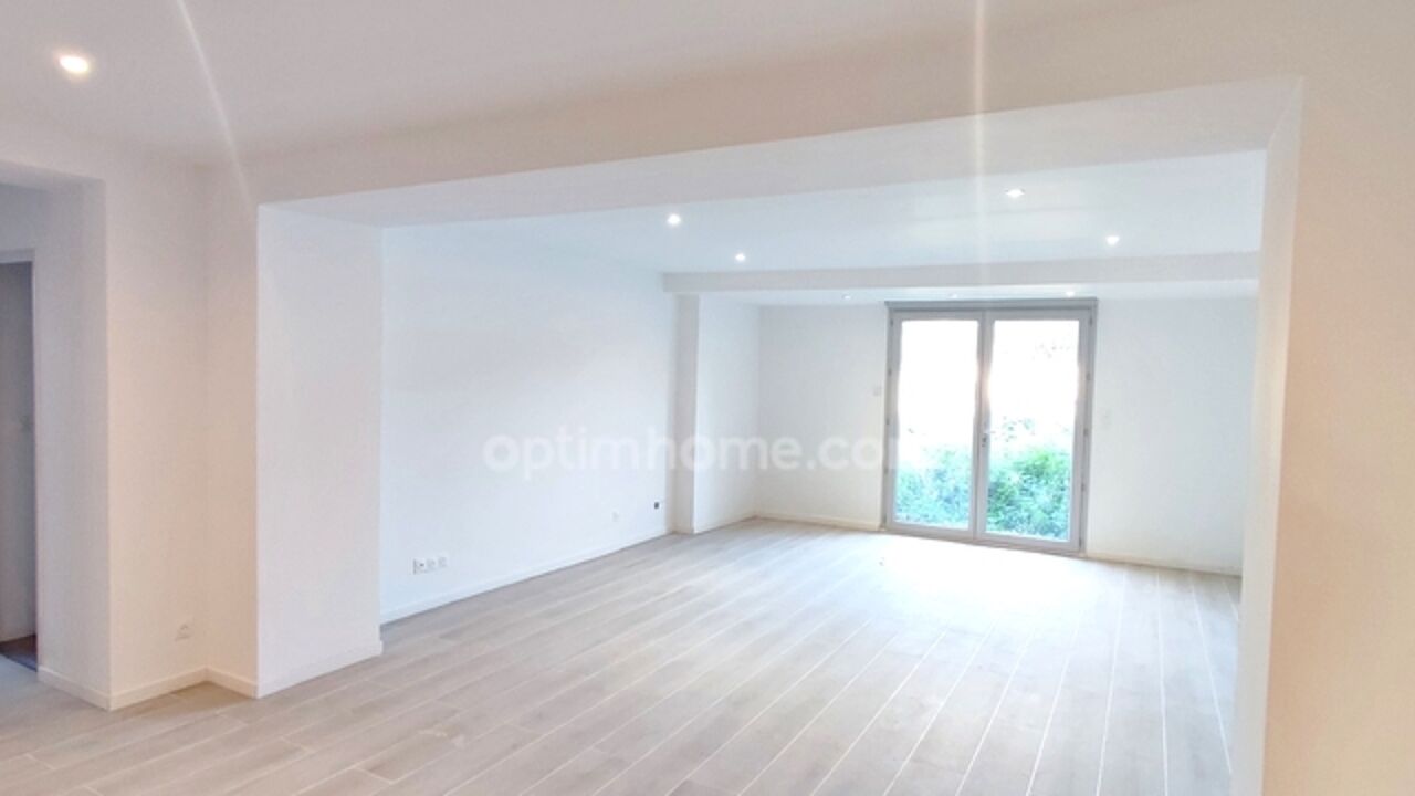 maison 5 pièces 117 m2 à vendre à Saint-Quentin (02100)