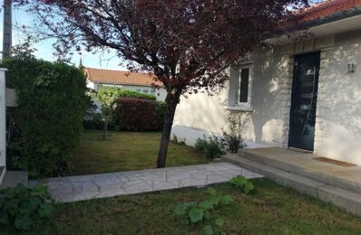 vente maison 209 500 € à proximité de Saint-Martin-la-Pallu (86380)