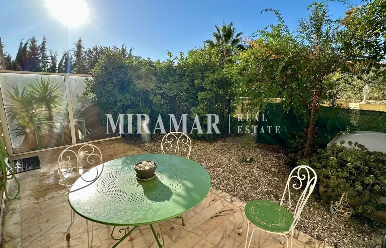 appartement 2 pièces 49 m2 à vendre à Nice (06300)