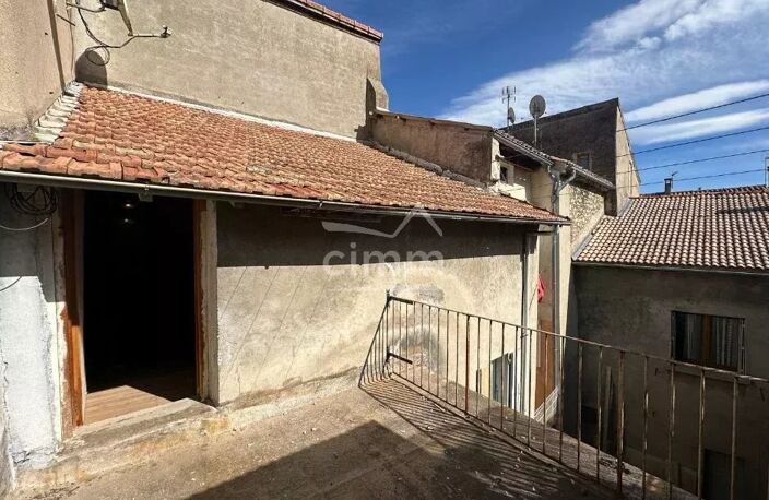 Maison de village T6 avec cour et terrasse — photo 3