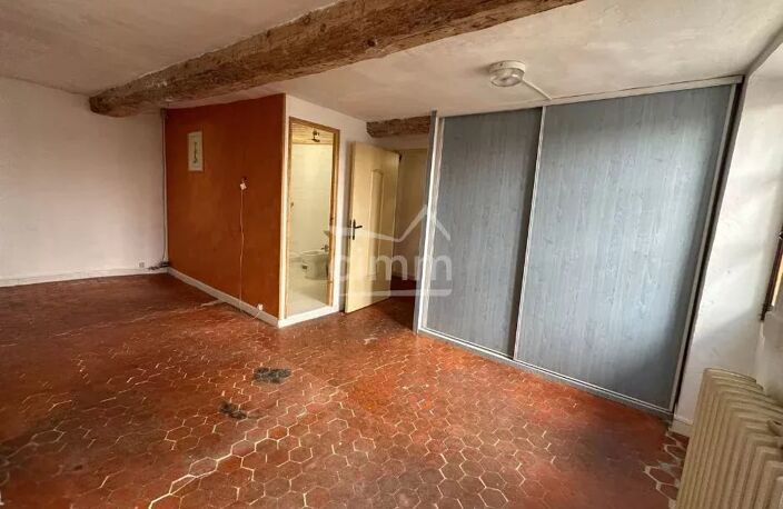 Maison de village T6 avec cour et terrasse — photo 5