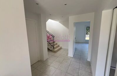 vente maison 330 750 € à proximité de Villate (31860)