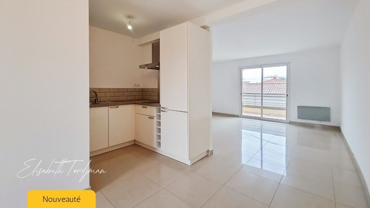 appartement 1 pièces 33 m2 à vendre à Saint-Raphaël (83530)