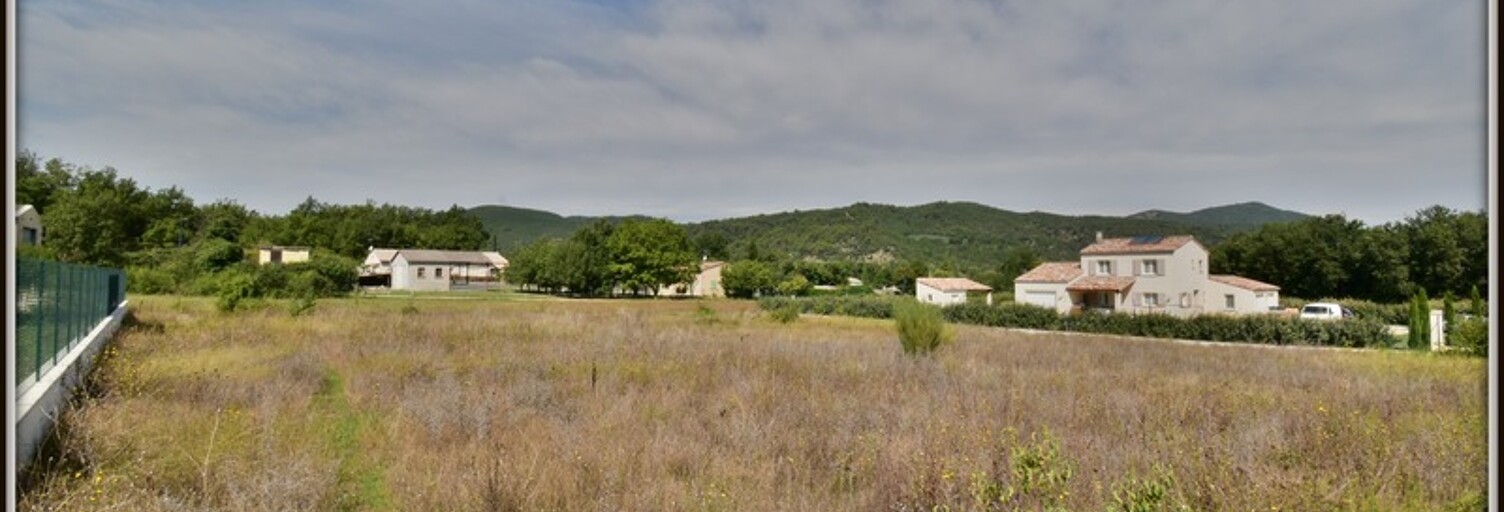 Terrain  2000 m² à vendre à Estoublon (04270)