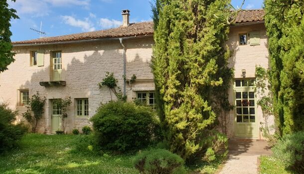 Villa / Maison 9 pièces  à vendre Celles-sur-Belle 79370