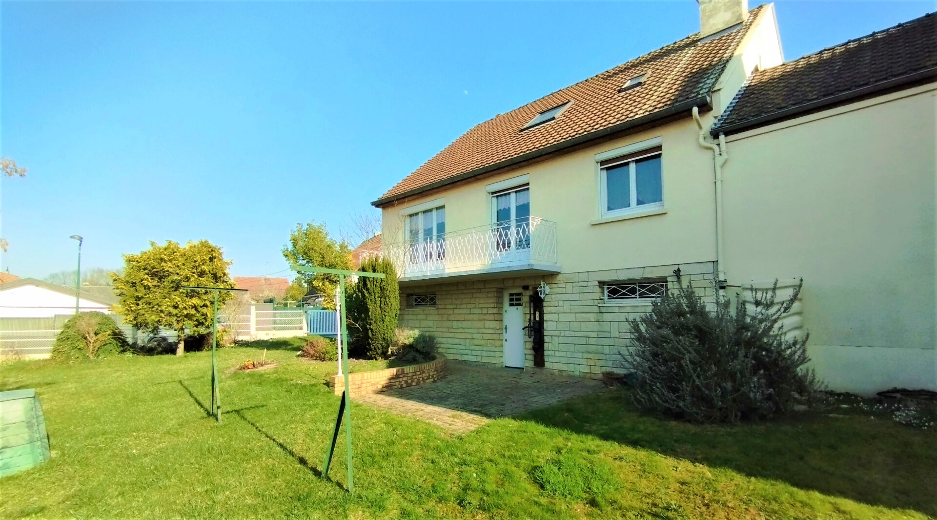 Villa / Maison 5 pièces  à louer Reims 51100