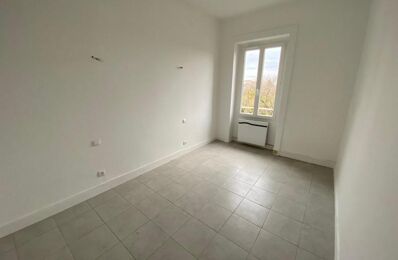 location appartement 685 € CC /mois à proximité de Sathonay-Camp (69580)