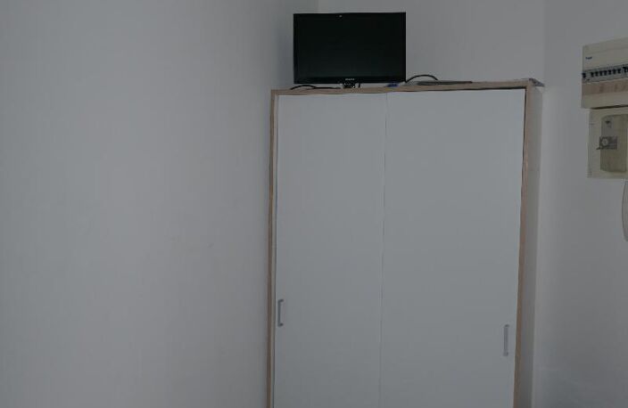 Location appartement 1 pièce 12 m² à Saint-Étienne (42000) — photo 3