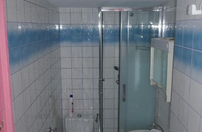Location appartement 1 pièce 12 m² à Saint-Étienne (42000) — photo 4