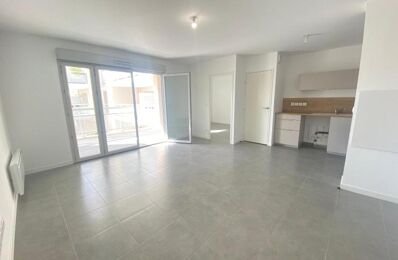 location appartement 766 € CC /mois à proximité de Jouques (13490)