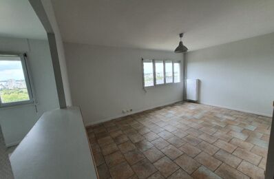 location appartement 710 € CC /mois à proximité de Thilouze (37260)