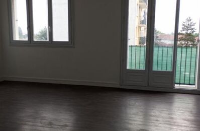 location appartement 873 € CC /mois à proximité de Marcilly-sur-Eure (27810)