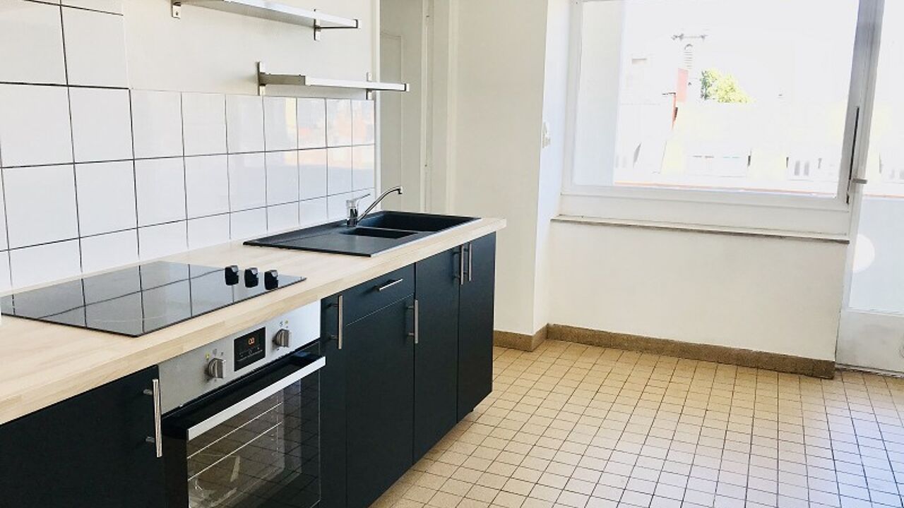 appartement 3 pièces 73 m2 à louer à Valenciennes (59300)