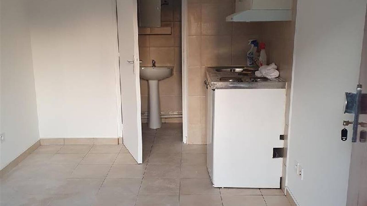 appartement 1 pièces 12 m2 à louer à Stains (93240)