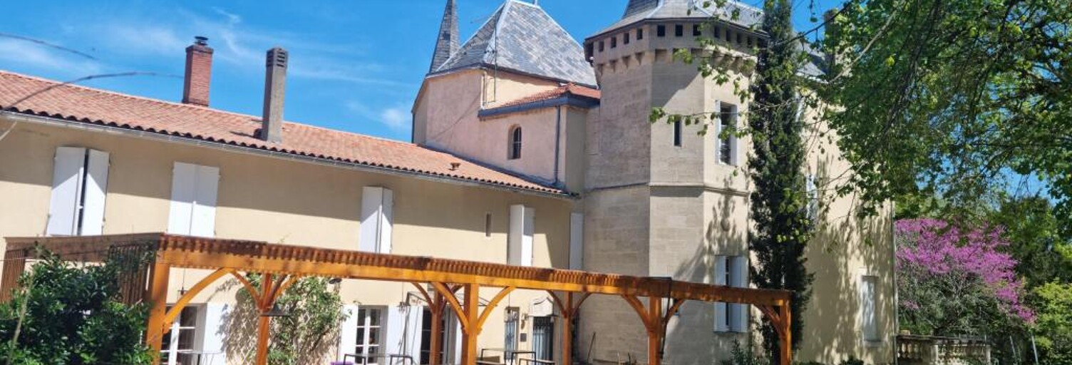 Commerce 14 Pièces 678 m² à vendre à Roaillan (33210)