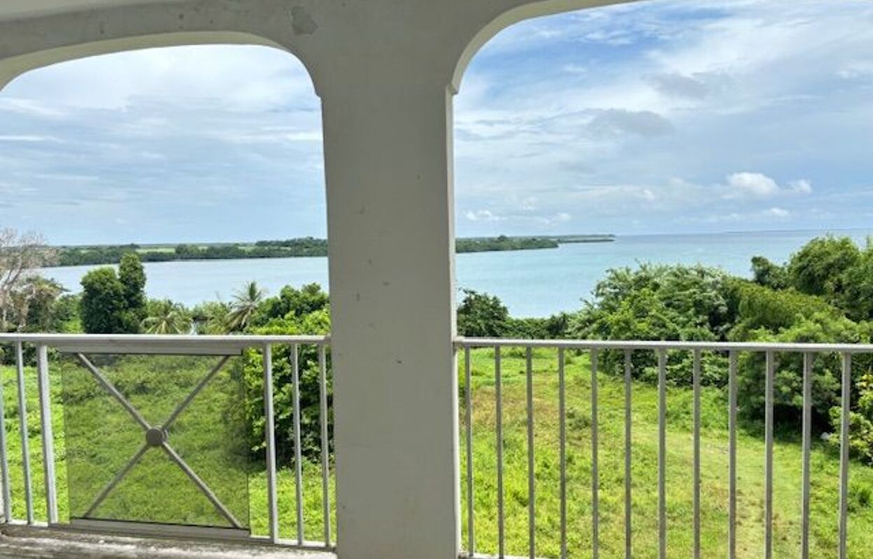 appartement 4 pièces 85 m2 à vendre à Baie-Mahault (97122)