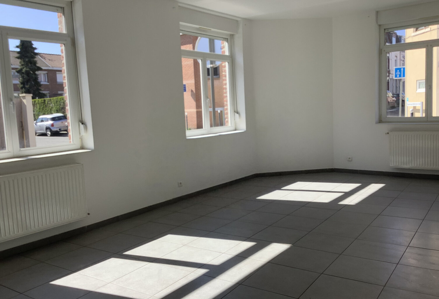 Jolie et grande maison T4, sur la commune de Ronchin — photo 1