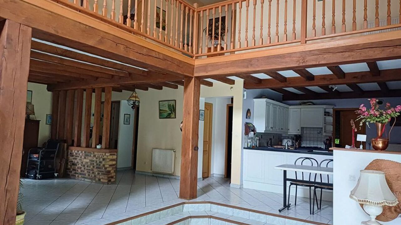 maison 7 pièces 186 m2 à vendre à Noyon (60400)