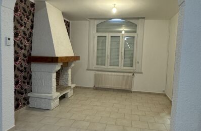 location maison 800 € CC /mois à proximité de Eswars (59161)