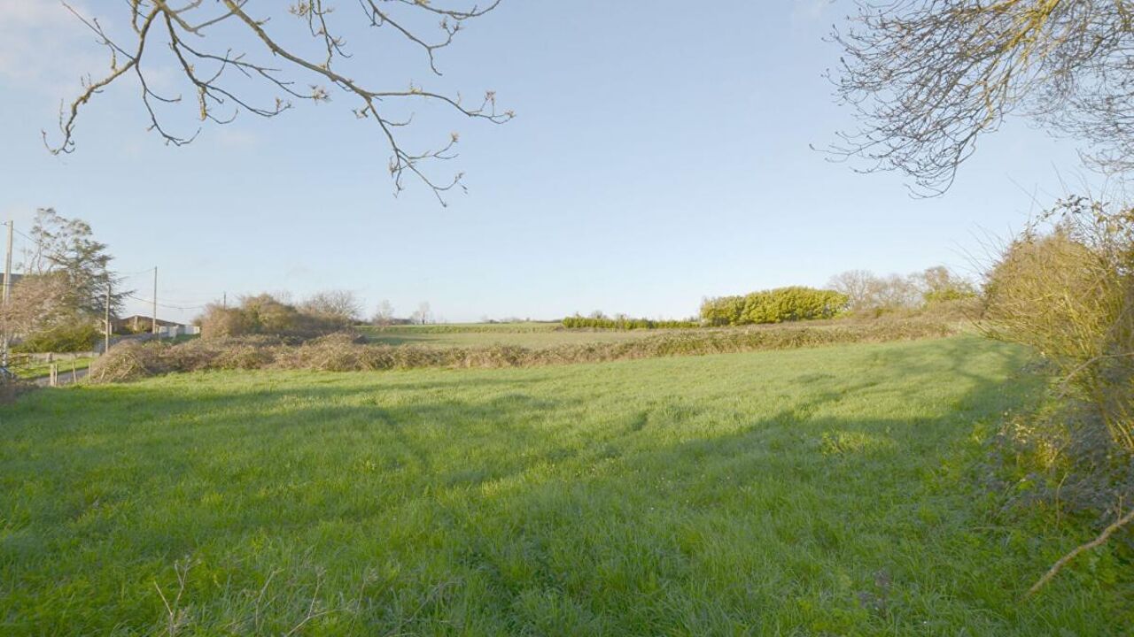 terrain  pièces 1400 m2 à vendre à La Bretonnière-la-Claye (85320)