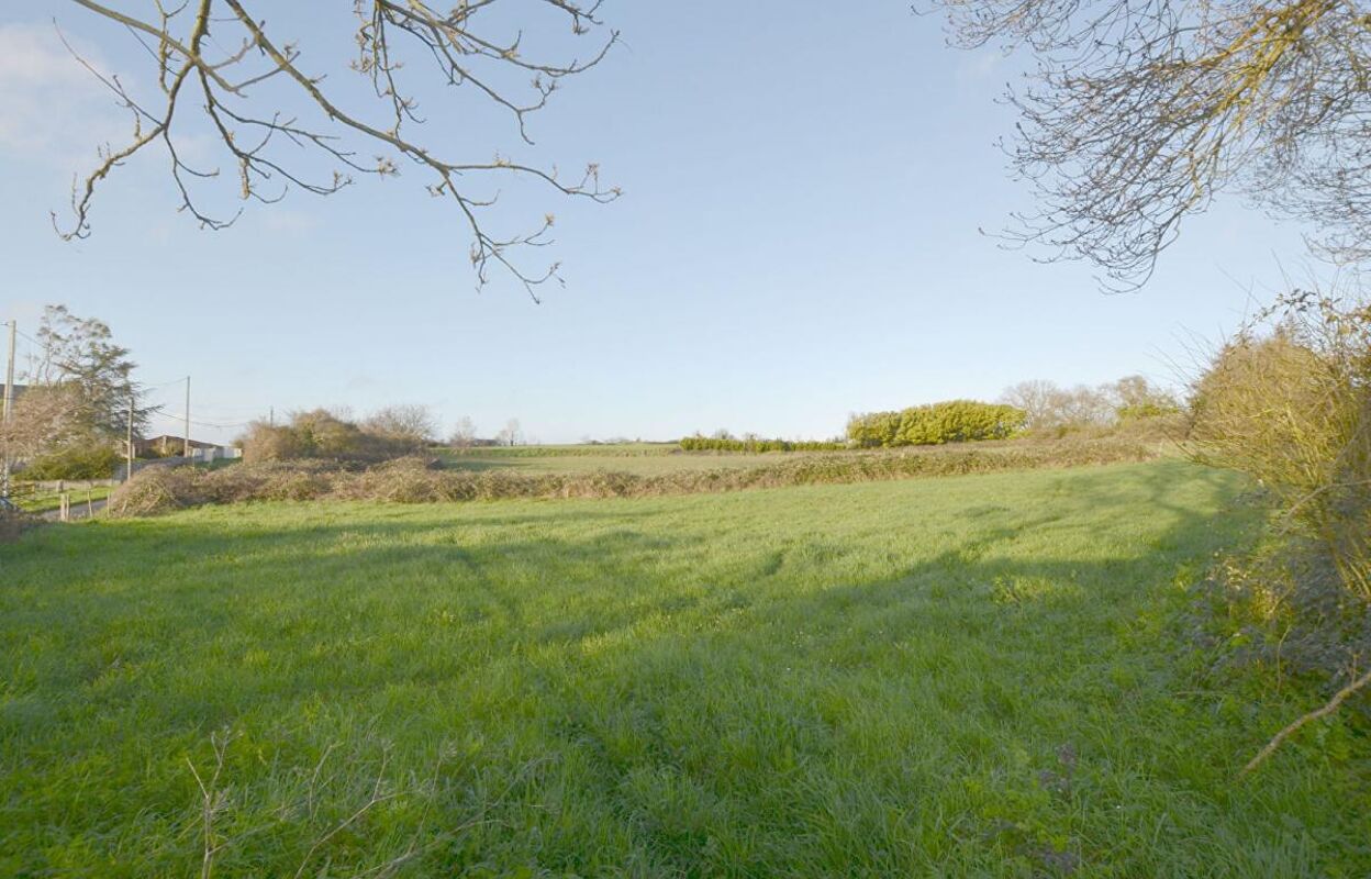 terrain  pièces 1400 m2 à vendre à La Bretonnière-la-Claye (85320)