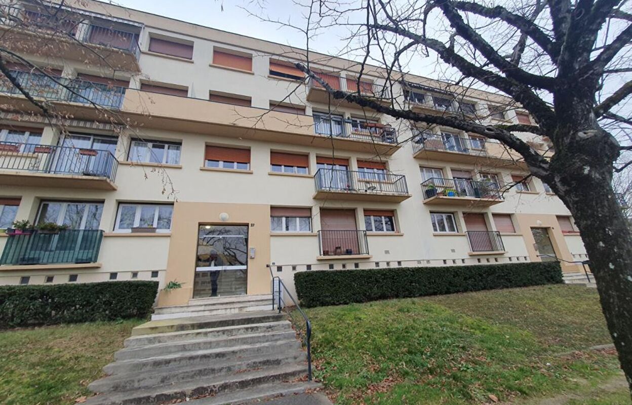 appartement 4 pièces 87 m2 à vendre à Blois (41000)