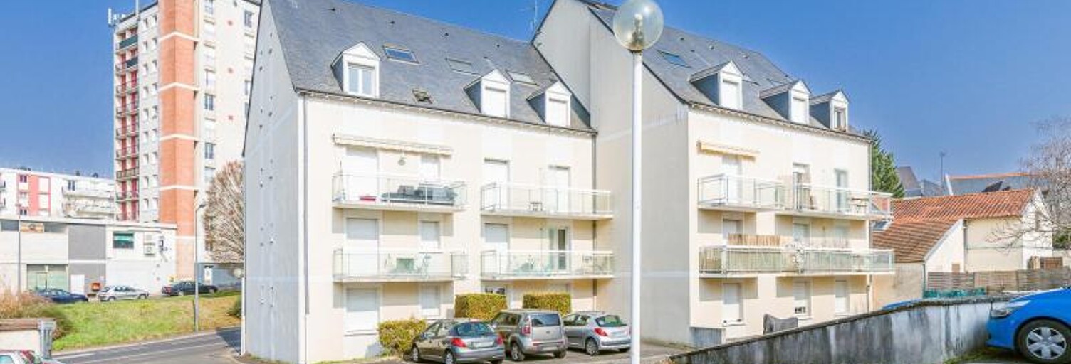 Garage   m² à louer à Joué-lès-Tours (37300)