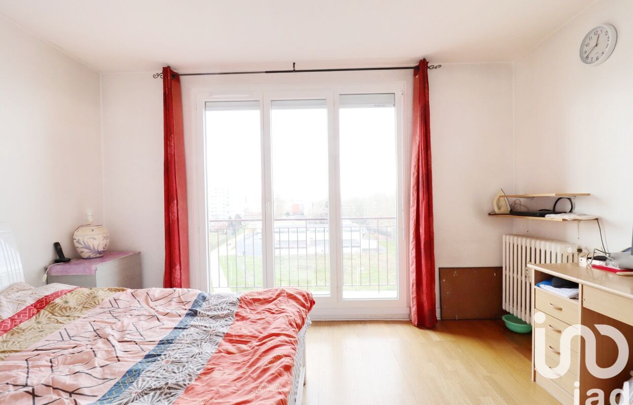 appartement 4 pièces 95 m2 à vendre à La Courneuve (93120)