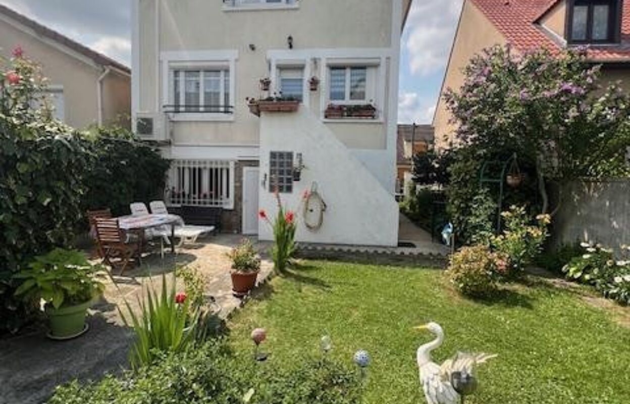 maison 4 pièces 114 m2 à vendre à Bondy (93140)