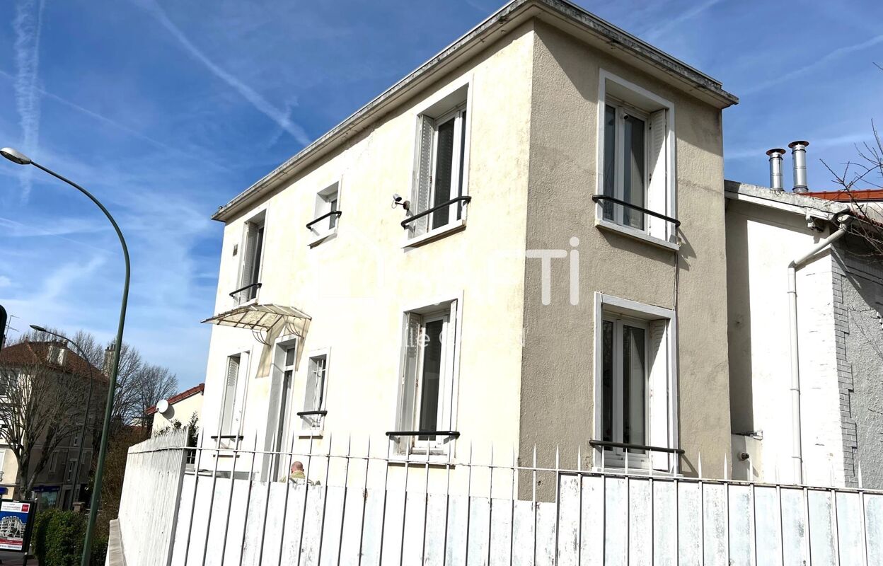 maison 4 pièces 62 m2 à vendre à Clamart (92140)