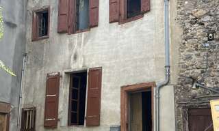 Maison 10 Pièces 300 m² à vendre à Tarascon-sur-Ariège (09400)