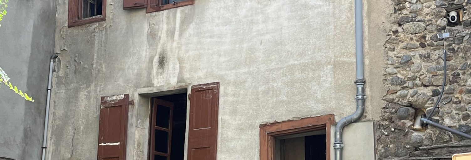 Maison 10 Pièces 300 m² à vendre à Tarascon-sur-Ariège (09400)