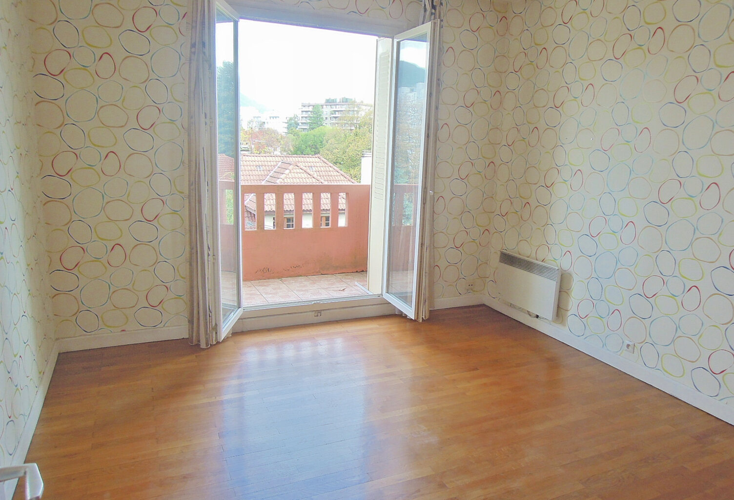 Grenoble , Emile Zola , F2 59 m2 — photo 1