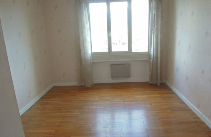 Grenoble , Emile Zola , F2 59 m2 — photo 2