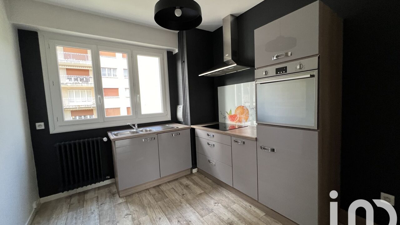 appartement 5 pièces 107 m2 à vendre à Cholet (49300)