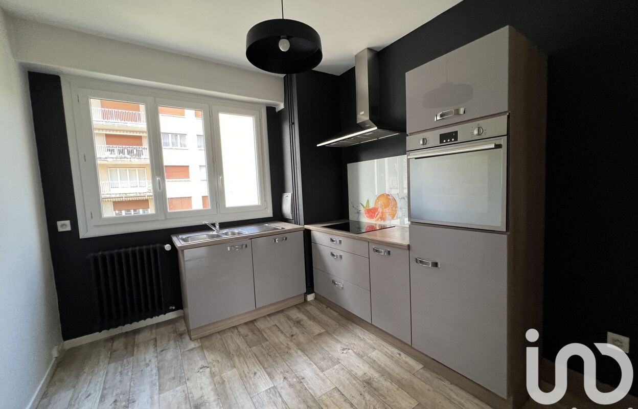 appartement 5 pièces 107 m2 à vendre à Cholet (49300)