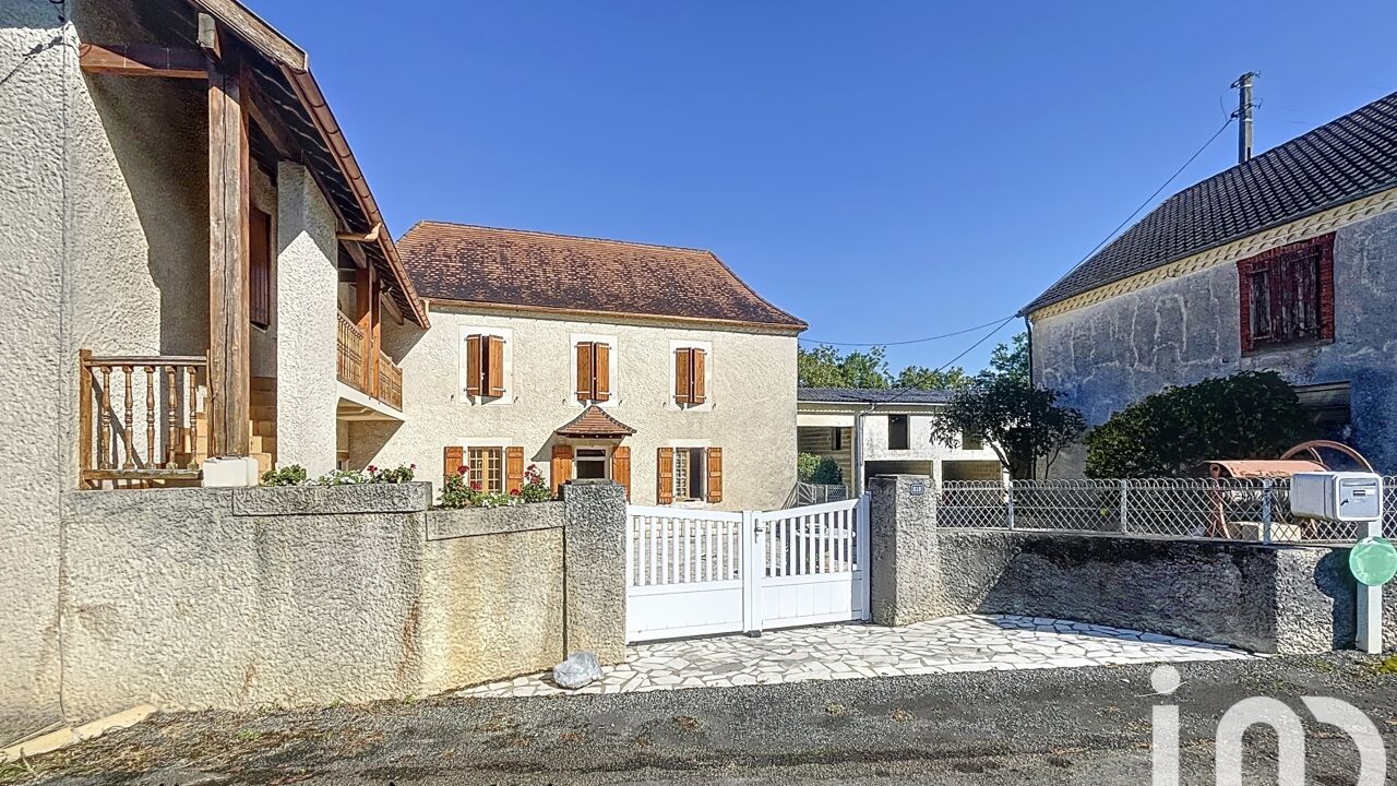 maison 9 pièces 234 m2 à vendre à Malaussanne (64410)