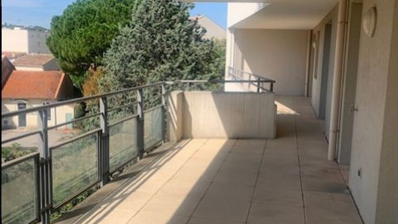 appartement 3 pièces 77 m2 à vendre à Nîmes (30900)