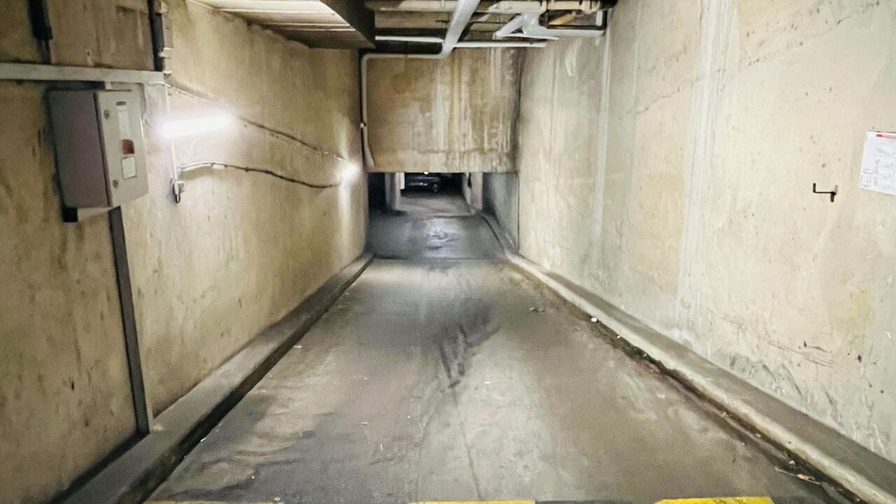 garage  pièces 12 m2 à vendre à Paris 14 (75014)