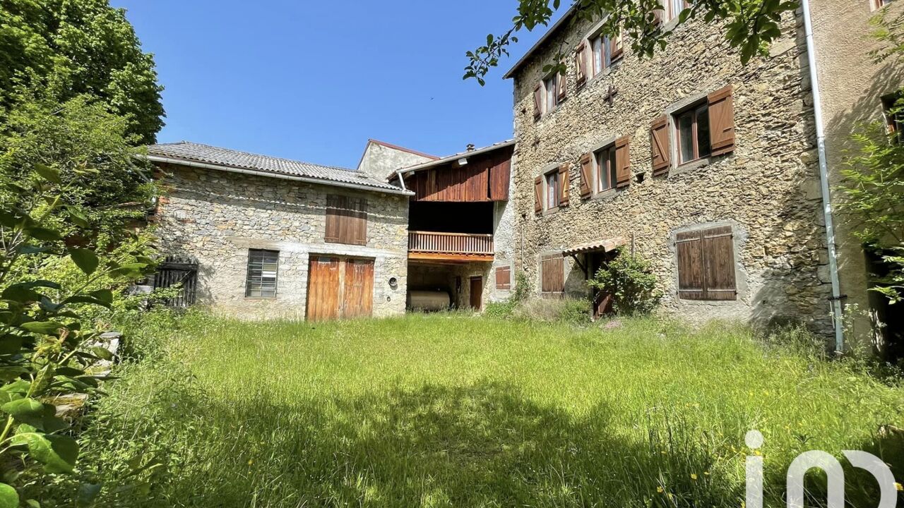 maison 10 pièces 200 m2 à vendre à Belcaire (11340)