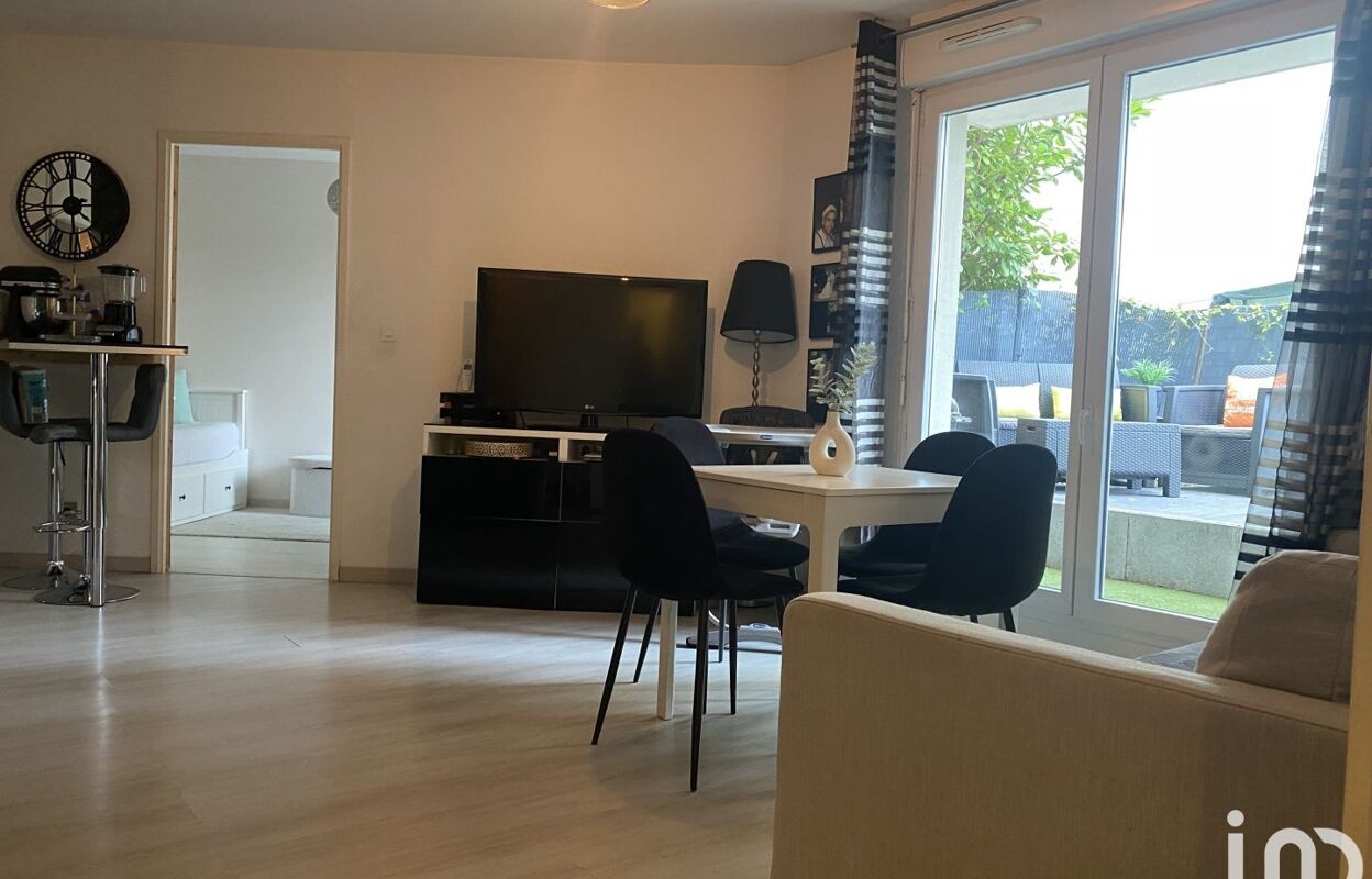 appartement 3 pièces 53 m2 à vendre à Garges-Lès-Gonesse (95140)