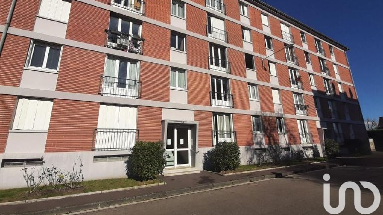 appartement 3 pièces 66 m2 à vendre à Saint-Julien-les-Villas (10800)