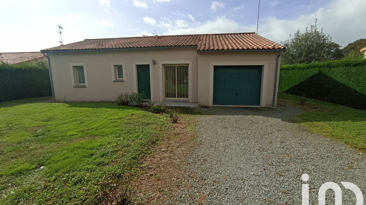 maison 4 pièces 87 m2 à vendre à Parthenay (79200)