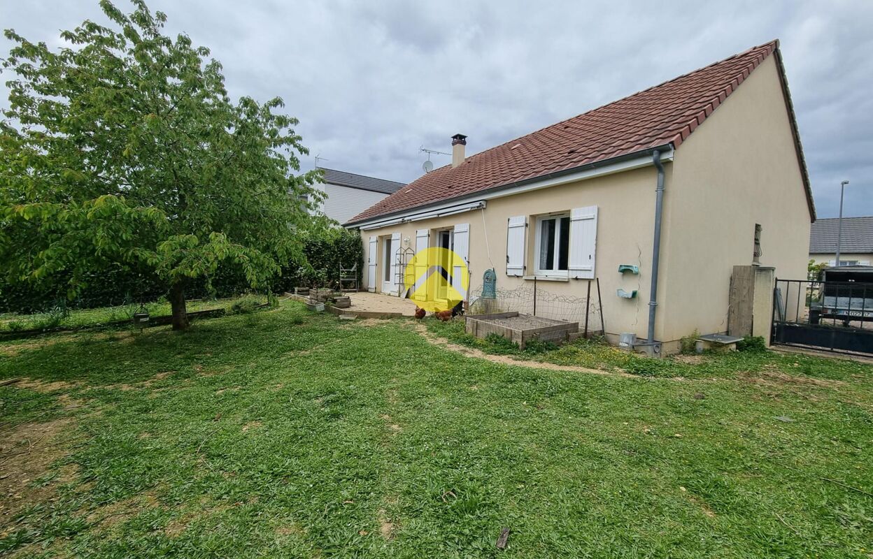 maison 4 pièces 90 m2 à vendre à Bourges (18000)