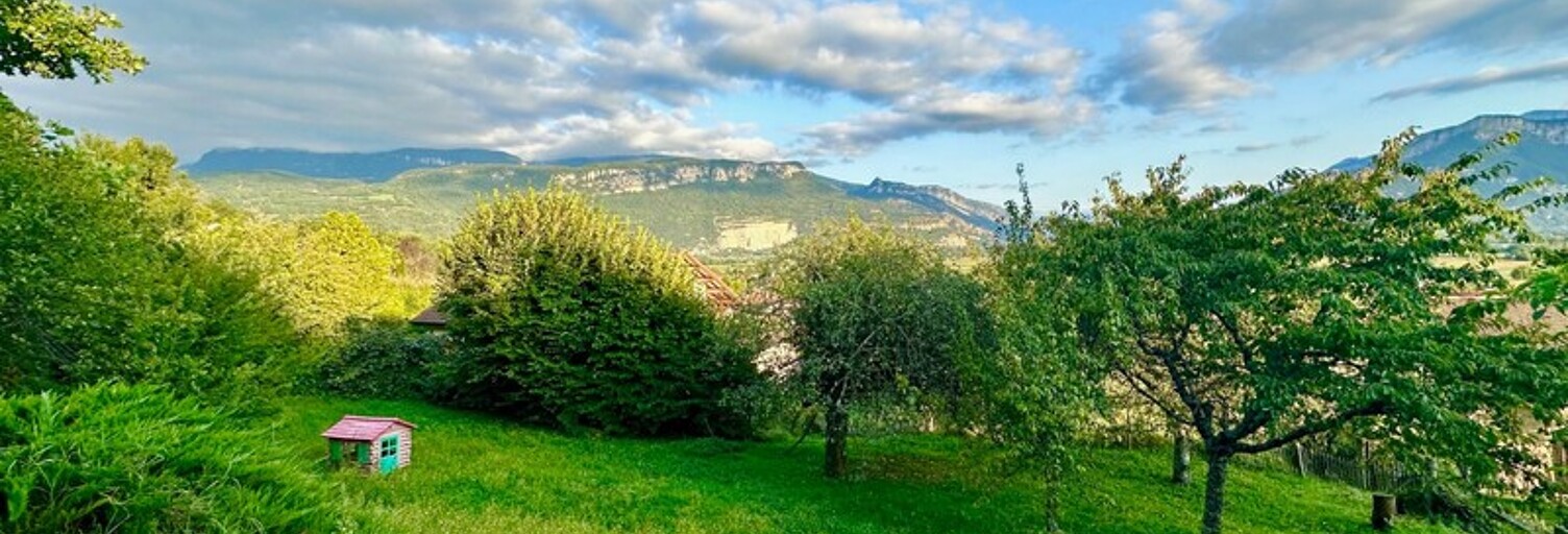 Terrain  1270 m² à vendre à Saint-Jean-de-Moirans (38430)