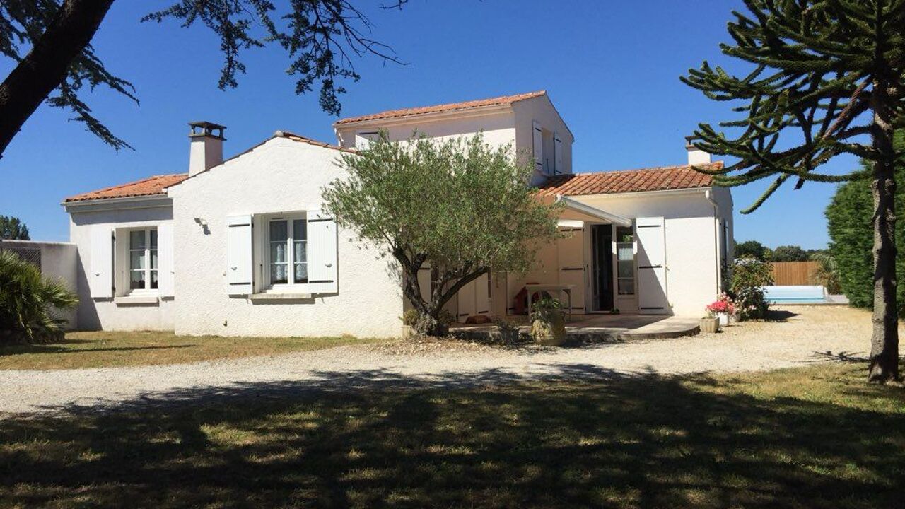 maison 5 pièces 130 m2 à vendre à Dolus-d'Oléron (17550)