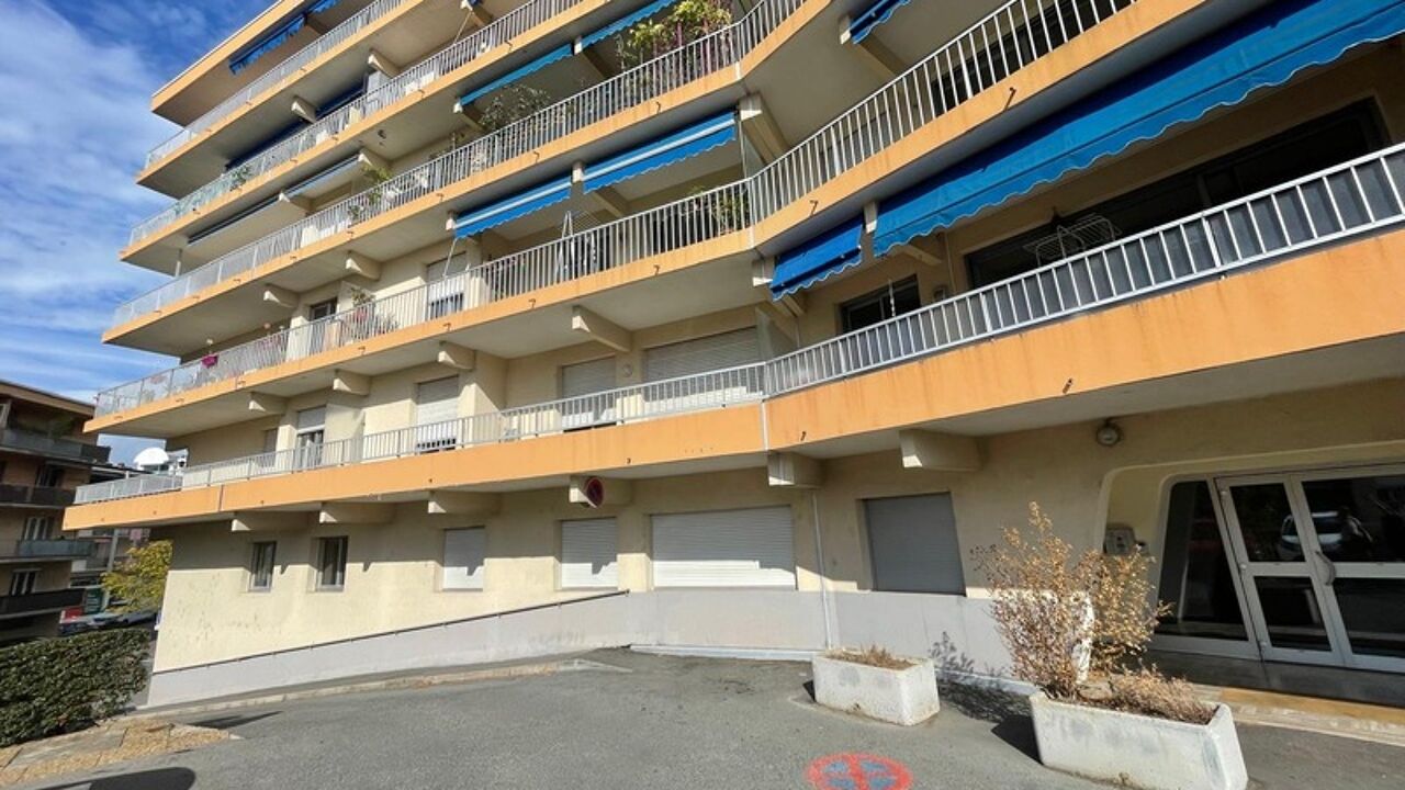 commerce 4 pièces 75 m2 à vendre à Gap (05000)